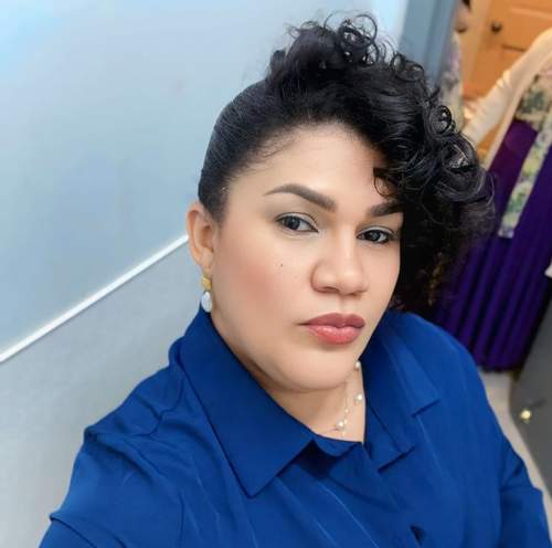 Nelly Tavarez continúa impactando corazones con su programa “Devocionales”